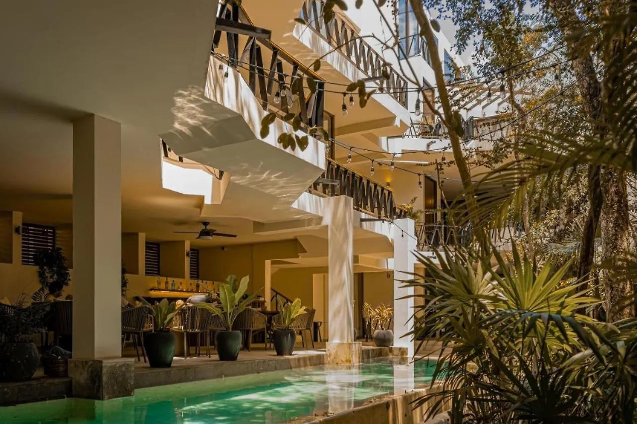 K'Uyen Boutique Hotel Τουλούμ 4*,